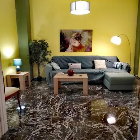 Thissio Philoxenia Apartment *